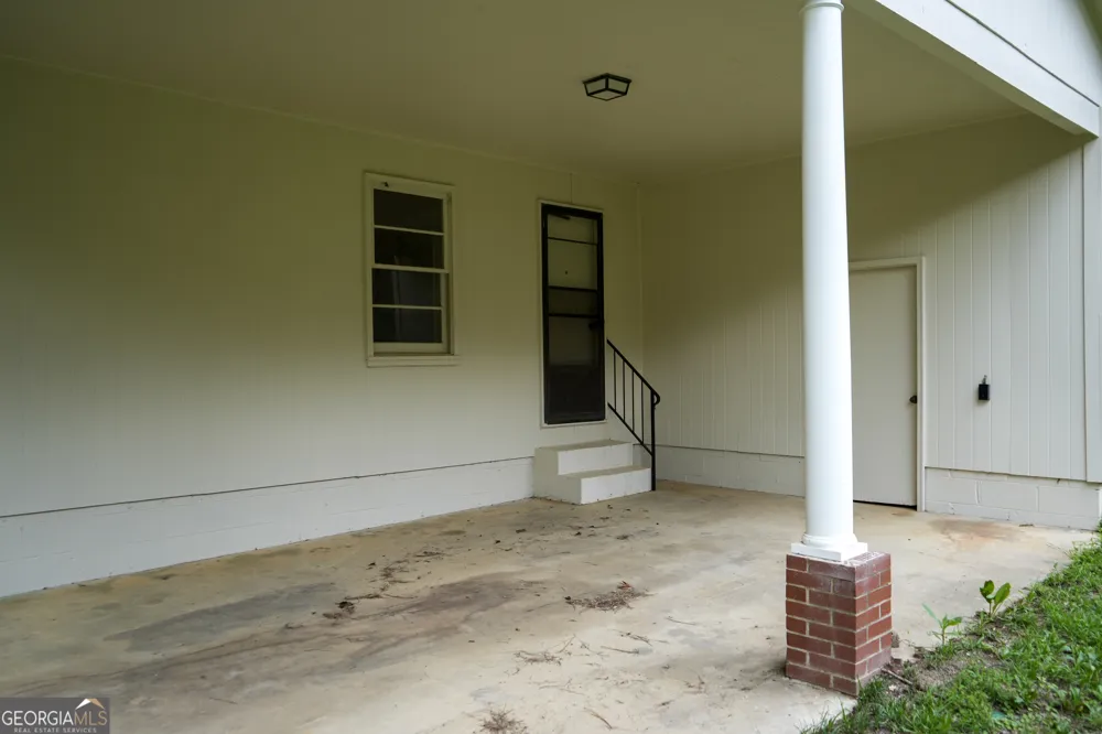 1869 Minter Blue Springs RD Rockledge, GA 30454