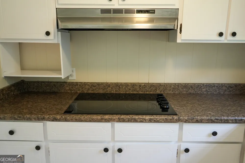 1869 Minter Blue Springs RD Rockledge, GA 30454