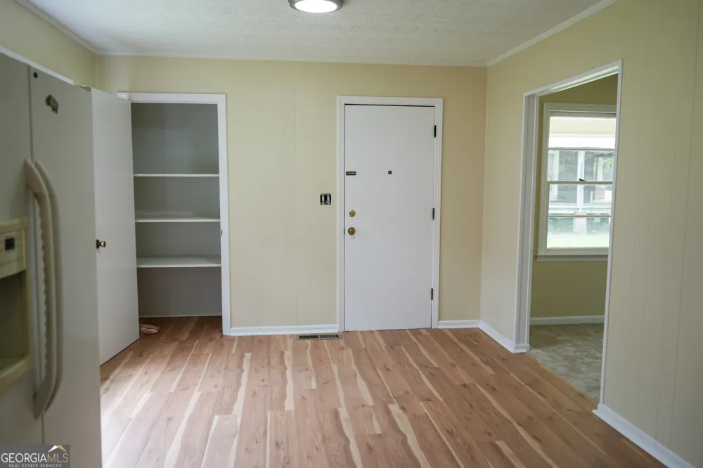1869 Minter Blue Springs RD Rockledge, GA 30454