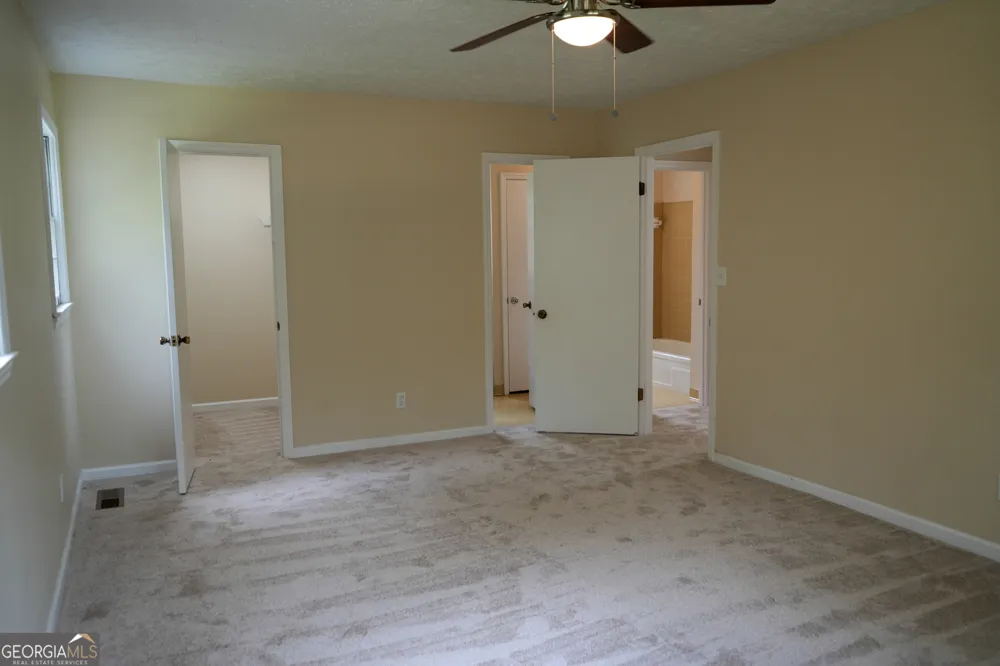 1869 Minter Blue Springs RD Rockledge, GA 30454