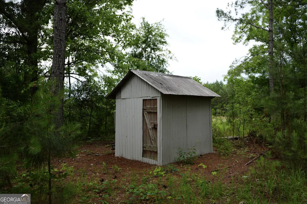 1869 Minter Blue Springs RD Rockledge, GA 30454
