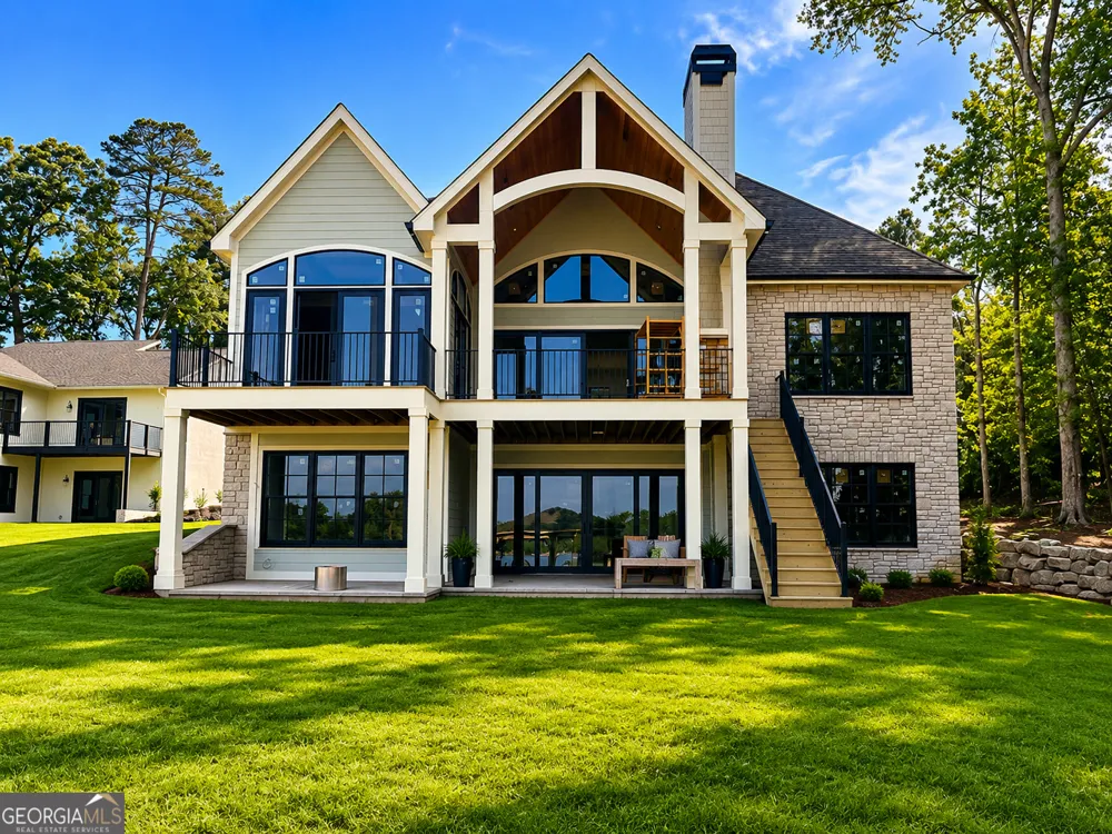 213 Lakecrest DR NE Milledgeville, GA 31061