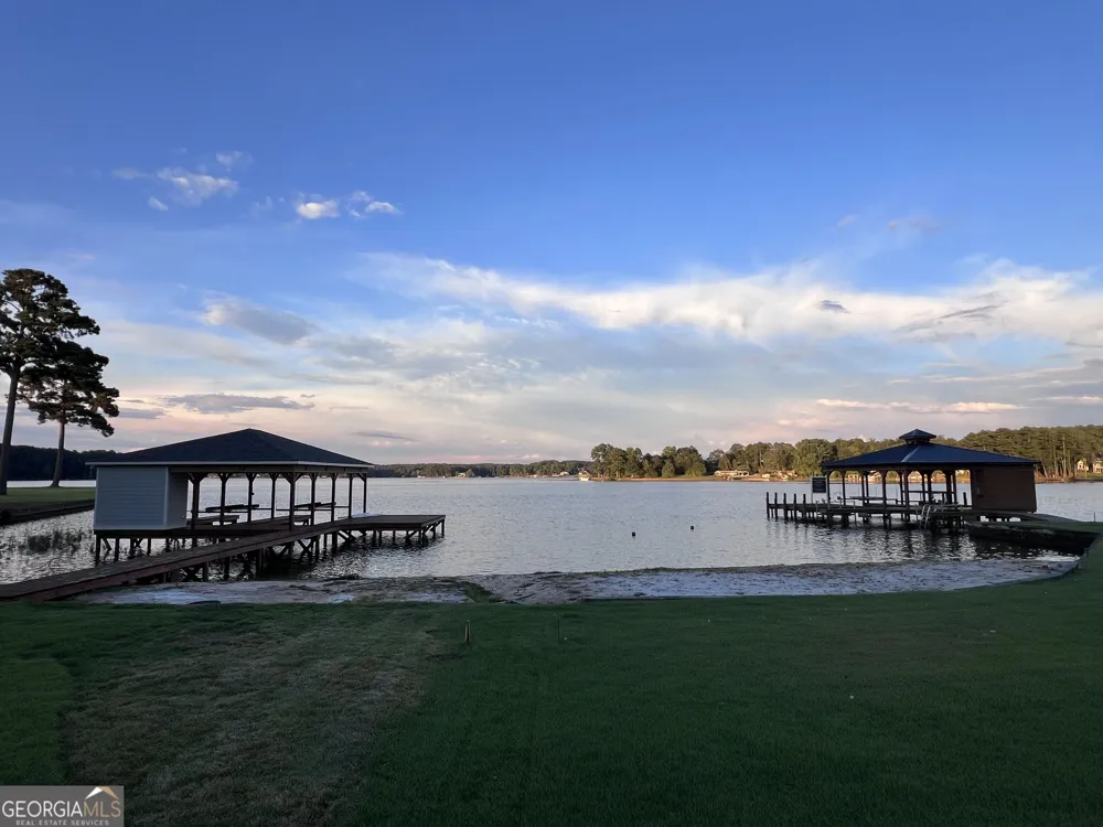 213 Lakecrest DR NE Milledgeville, GA 31061