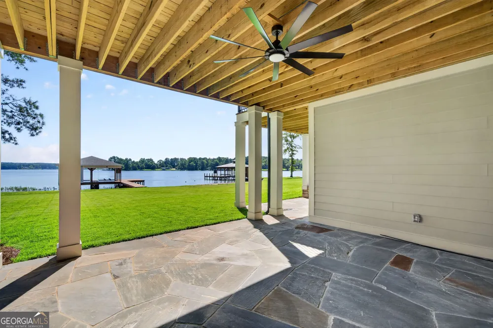 213 Lakecrest DR NE Milledgeville, GA 31061