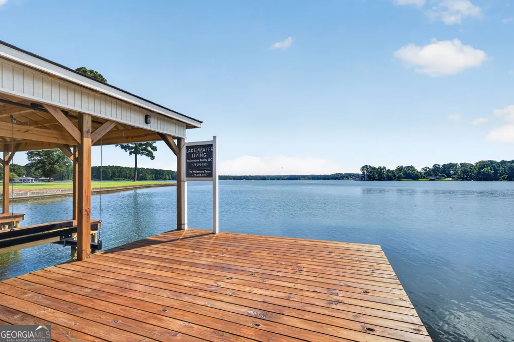 213 Lakecrest DR NE Milledgeville, GA 31061
