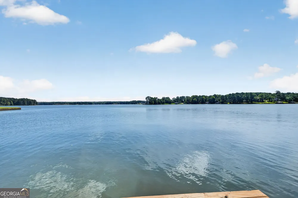 213 Lakecrest DR NE Milledgeville, GA 31061