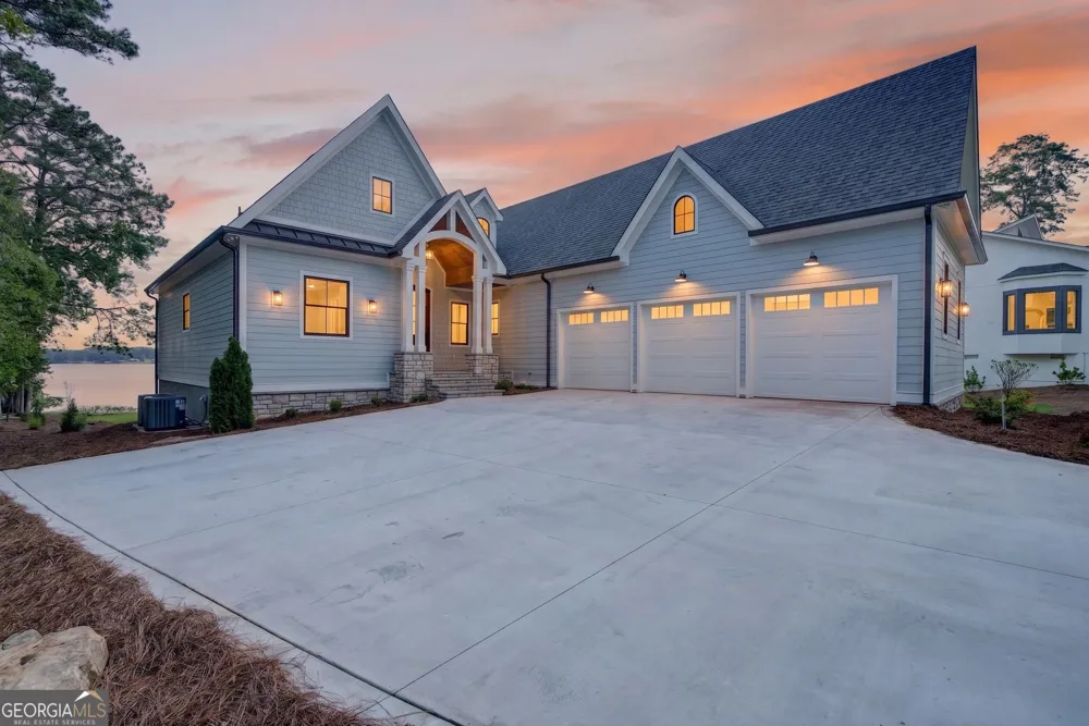 213 Lakecrest DR NE Milledgeville, GA 31061