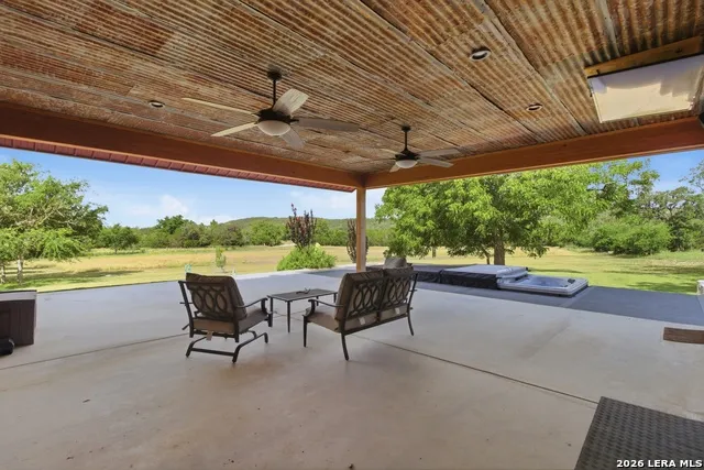 197 TWO SISTERS RD Medina, TX 78055