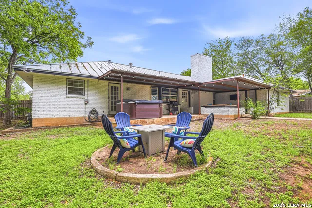 100 Northcrest Dr Castle Hills, TX 78213