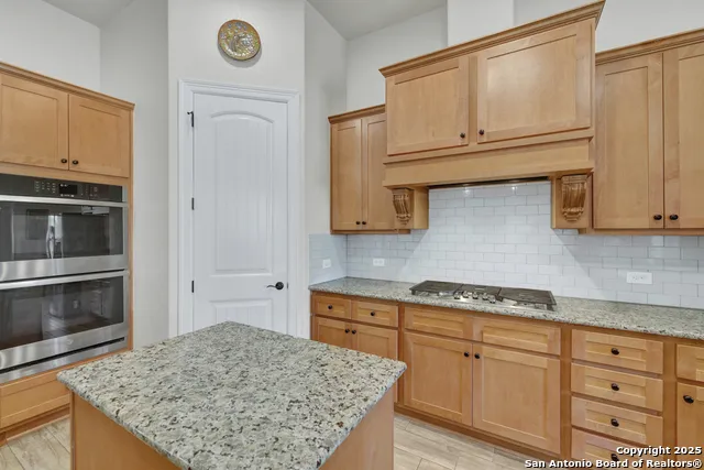1987 Appellation New Braunfels, TX 78132