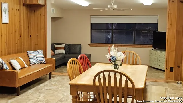 1647 Rio Ranchero Pipe Creek, TX 78063