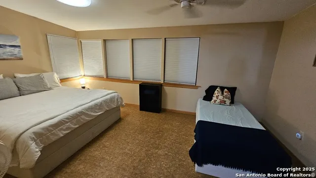 1647 Rio Ranchero Pipe Creek, TX 78063