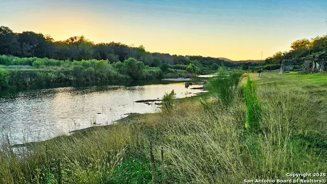 1647 Rio Ranchero Pipe Creek, TX 78063