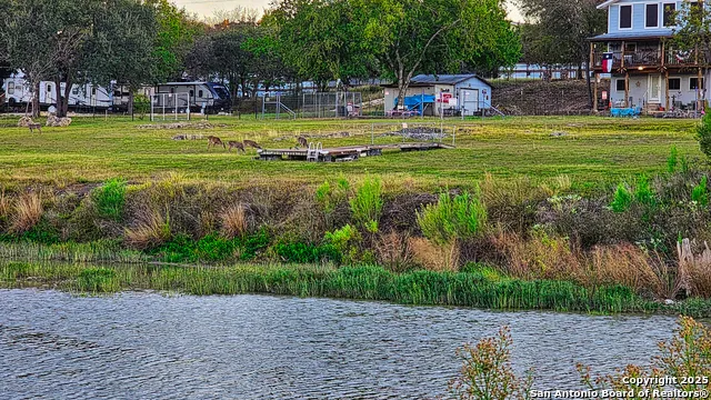 1647 Rio Ranchero Pipe Creek, TX 78063