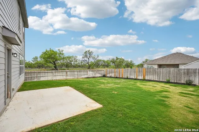 20039 Lonesome Dove Lytle, TX 78052