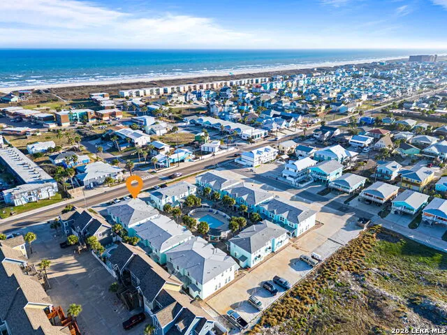 2120 11th St #404 Port Aransas, TX 78373