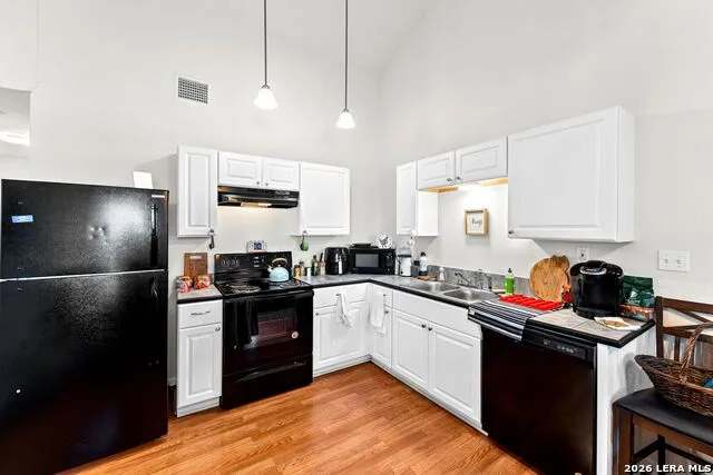 289 Chaparral Dr Bandera, TX 78003