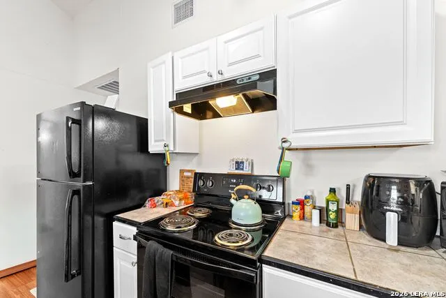 289 Chaparral Dr Bandera, TX 78003