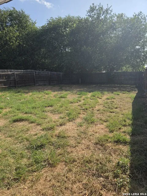 2502 Corian Glen San Antonio, TX 78219