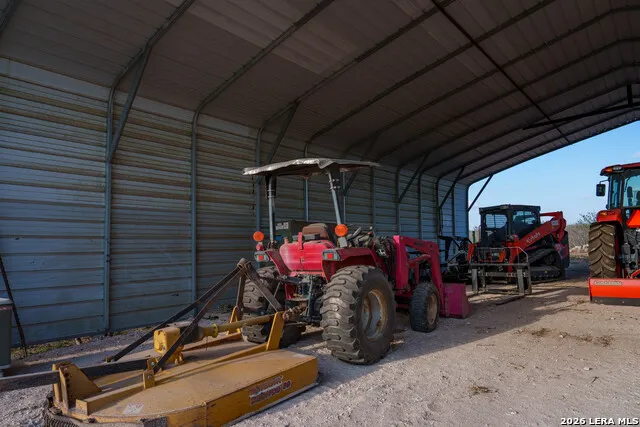 208 WELL PAD RD George West, TX 78022