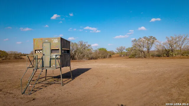 208 WELL PAD RD George West, TX 78022