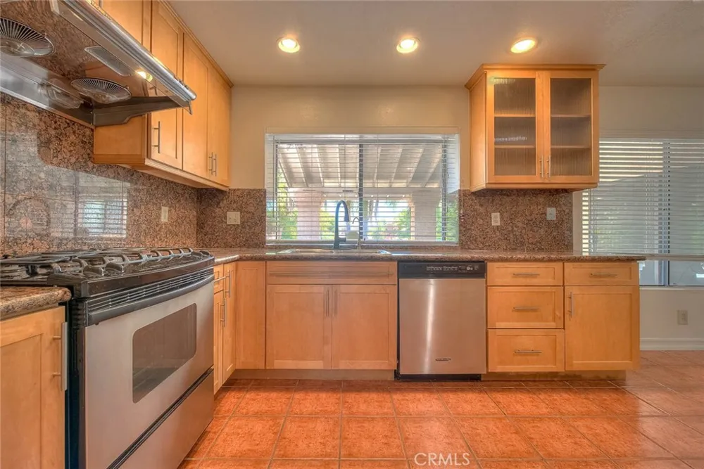 2156 Tomich Hacienda Heights, CA 91745