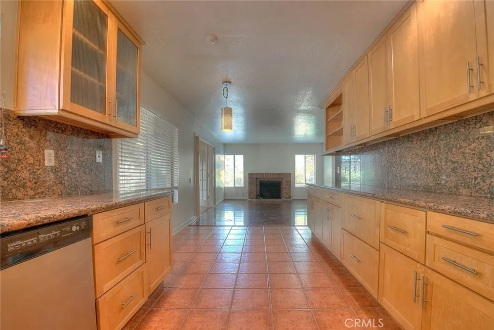2156 Tomich Hacienda Heights, CA 91745