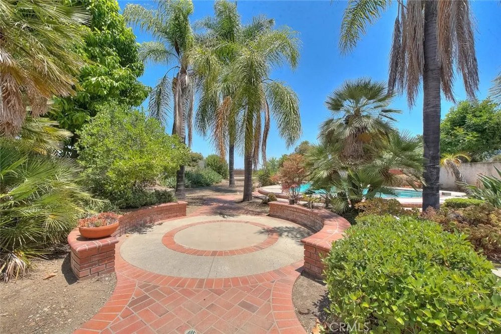 2156 Tomich Hacienda Heights, CA 91745