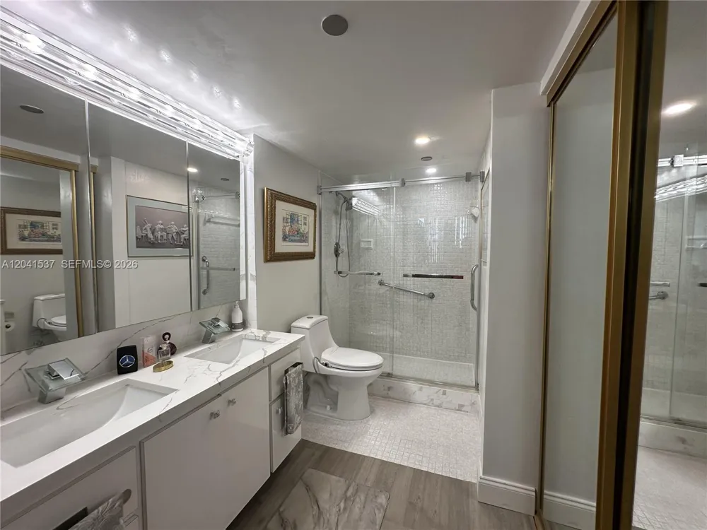 1200 Saint Charles Pl #618 Pembroke Pines, FL 33026