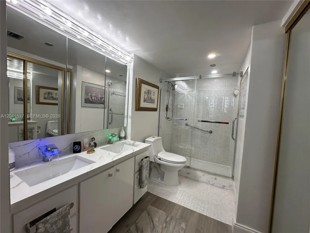 1200 Saint Charles Pl #618 Pembroke Pines, FL 33026