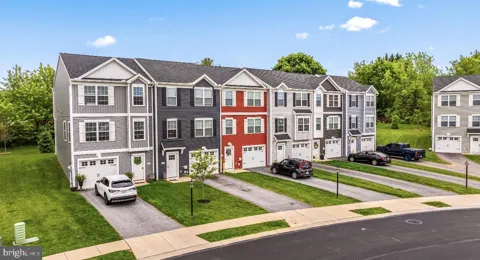 326 CADBURY DRIVE