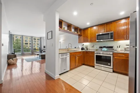 20 NEWPORT PARKWAY
