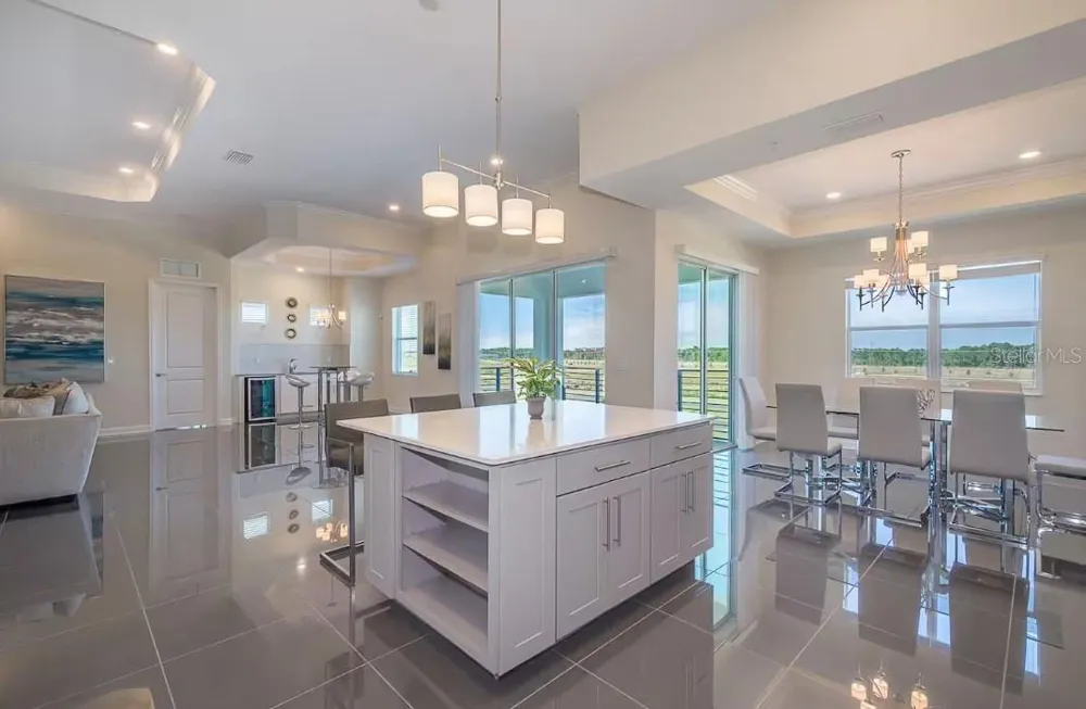 4731 CLOCK TOWER DRIVE #401 Kissimmee, FL 34746