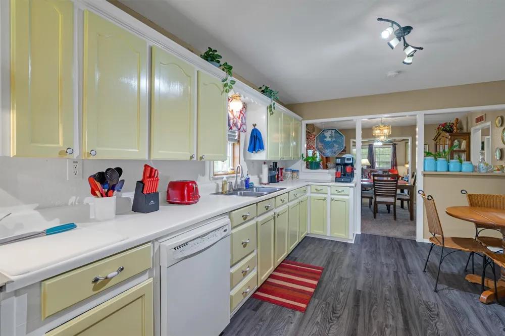 175 Hcr 3138 Bynum, TX 76631