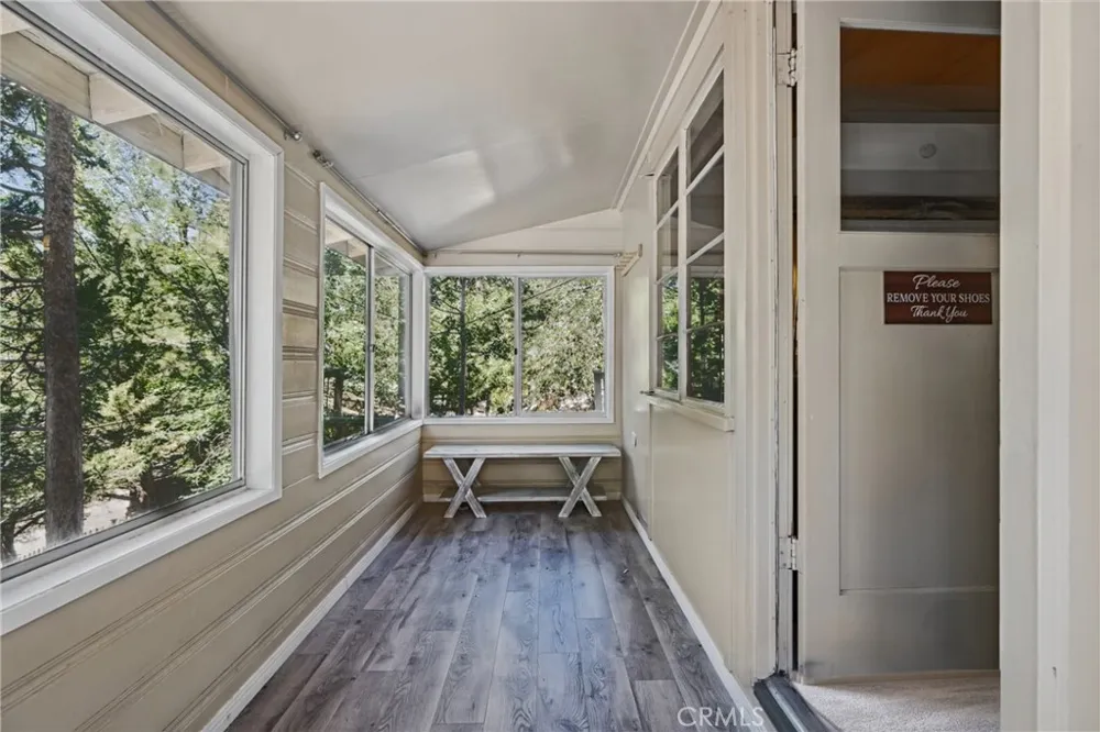 32800 Willow Running Springs, CA 92382