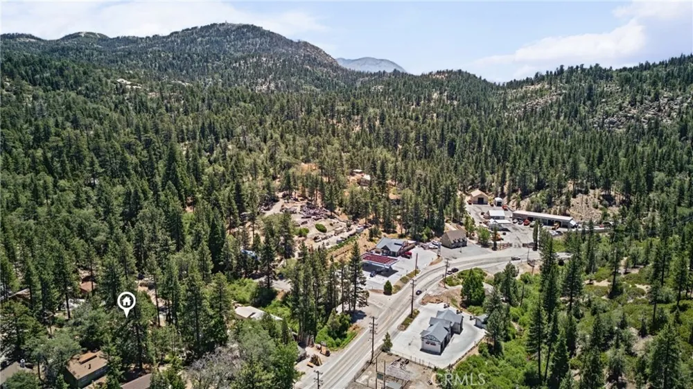 32800 Willow Running Springs, CA 92382