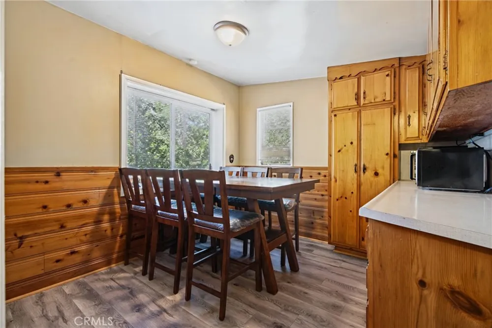 32800 Willow Running Springs, CA 92382