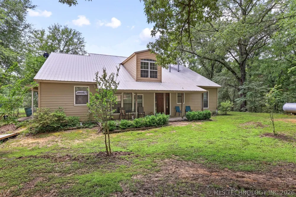 5792 W Lain Lake Road Atoka, OK 74525