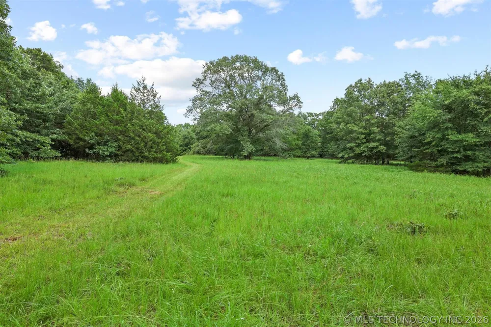 5792 W Lain Lake Road Atoka, OK 74525