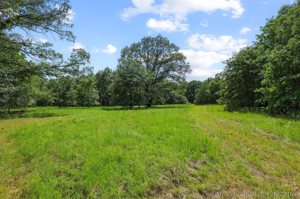 5792 W Lain Lake Road Atoka, OK 74525