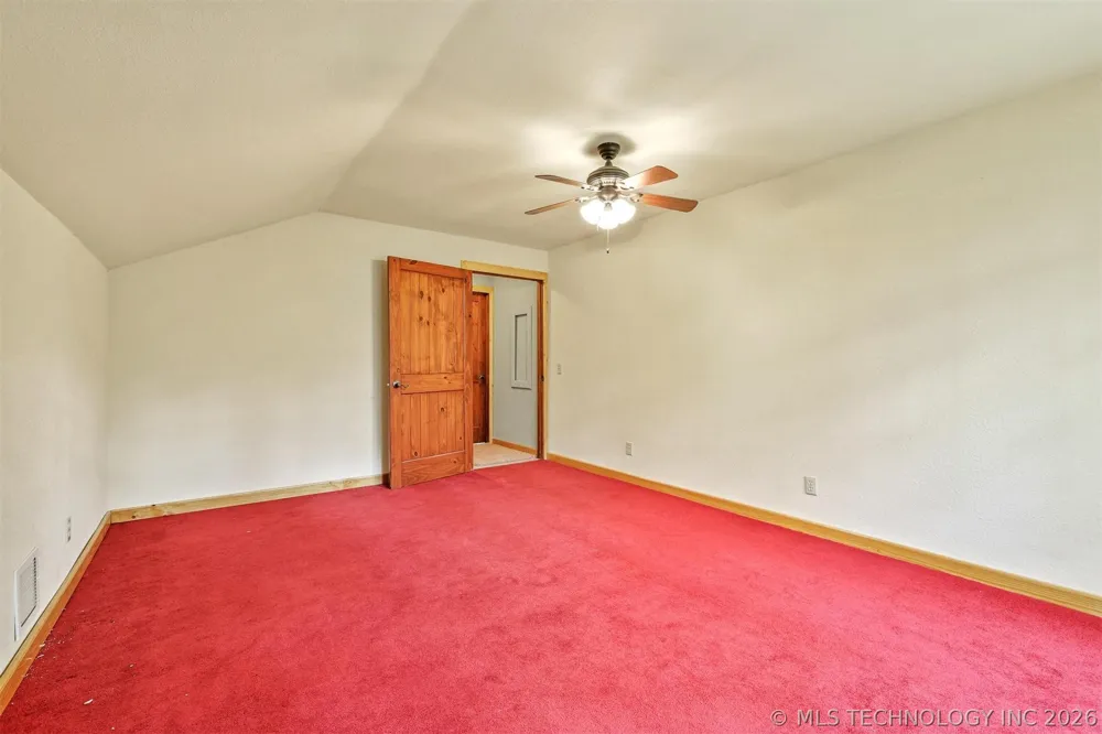 5792 W Lain Lake Road Atoka, OK 74525