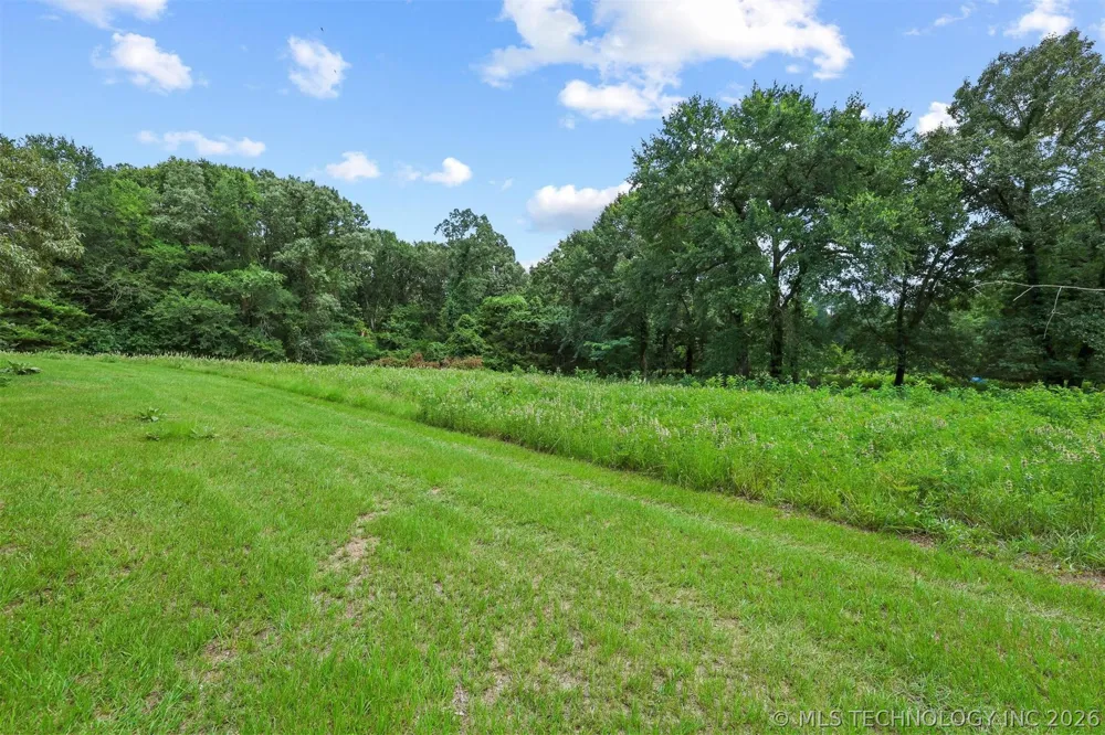 5792 W Lain Lake Road Atoka, OK 74525