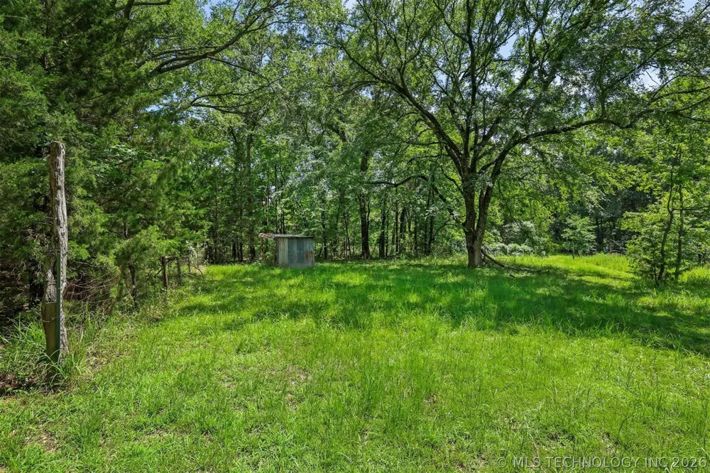 5792 W Lain Lake Road Atoka, OK 74525