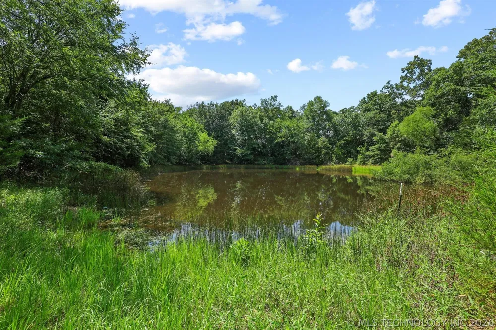 5792 W Lain Lake Road Atoka, OK 74525