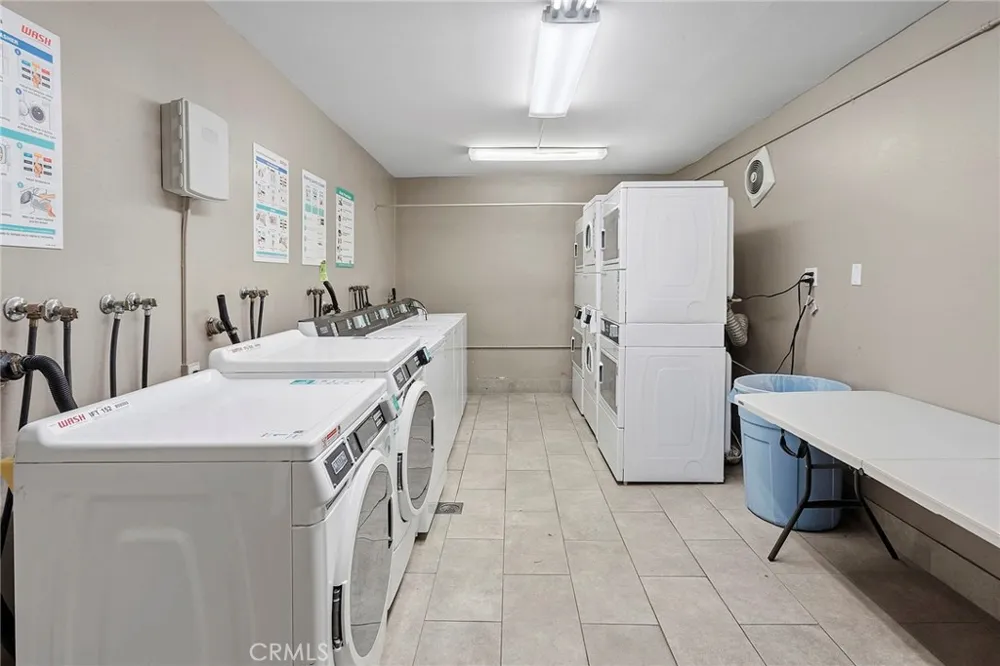 1600 Ardmore Avenue #417 Hermosa Beach, CA 90254