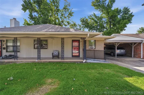 5615 S Newport Avenue #5615