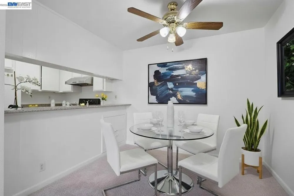 165 Aurora Plz Union City, CA 94587