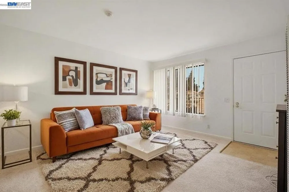 165 Aurora Plz Union City, CA 94587