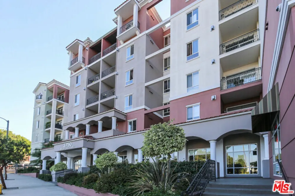 3750 Santa Rosalia Drive #410 Los Angeles, CA 90008