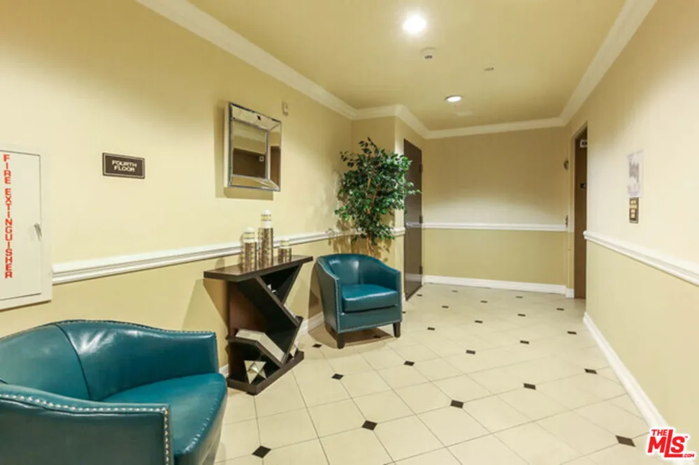 3750 Santa Rosalia Drive #410 Los Angeles, CA 90008